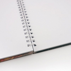 Скетчбук, белая бумага 140г/м2, 195*195мм, 40л, спираль, 7БЦ, без линовки, обложка - матовый ламинир